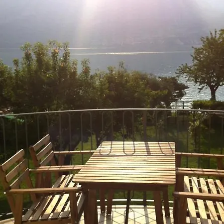 Appartement Amici Guzzi Panorama Landhaus